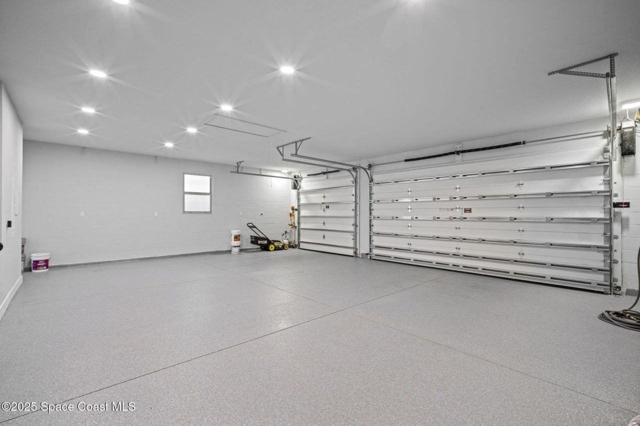 152 Indian Creek Road, Oak Hill, FL 32759 Photo