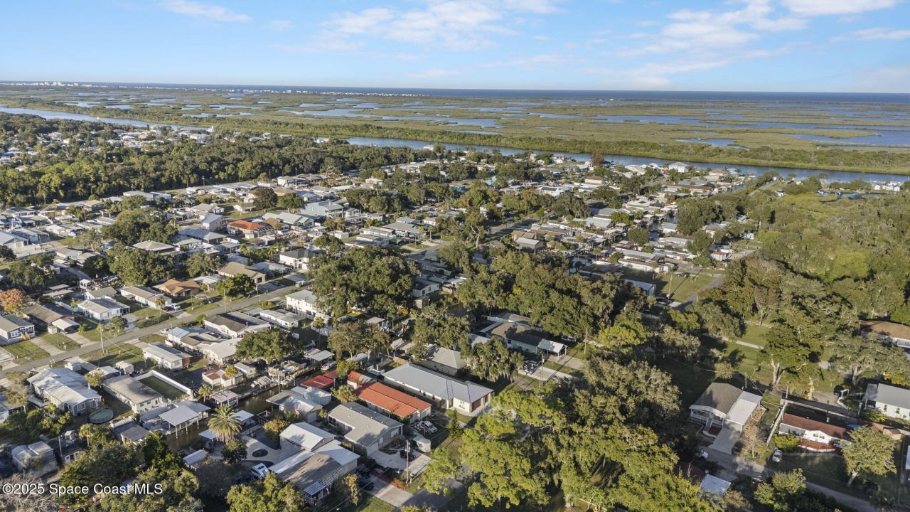 152 Indian Creek Road, Oak Hill, FL 32759 Photo