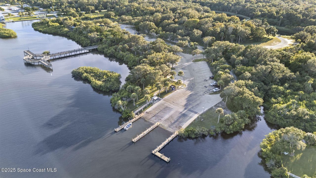 152 Indian Creek Road, Oak Hill, FL 32759 Photo