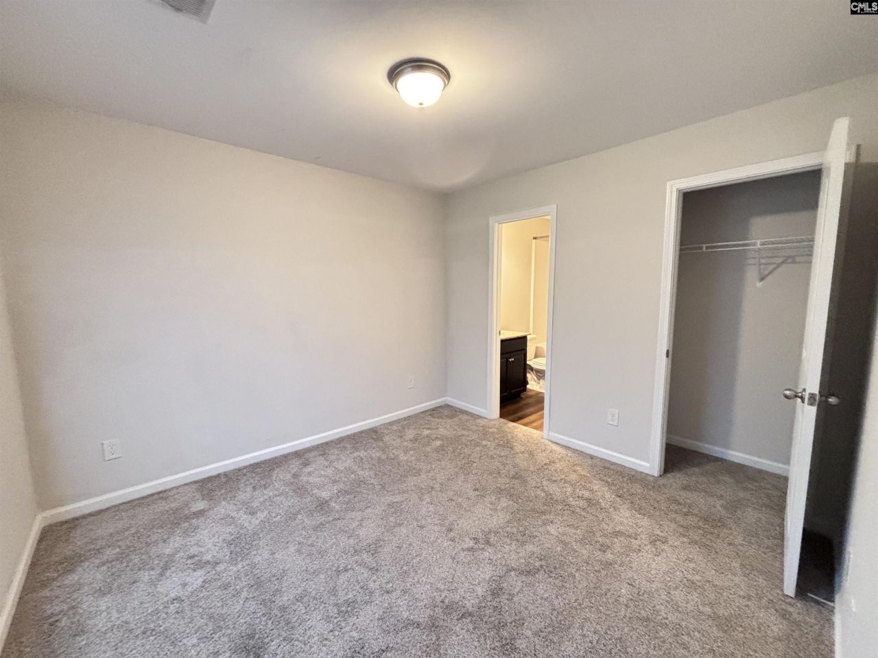 304 Jubilee Clock Drive Photo 5