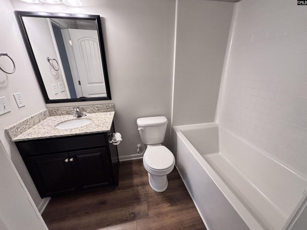 304 Jubilee Clock Drive Photo 8