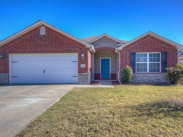14863 S Hudson Avenue, Bixby, OK 74008