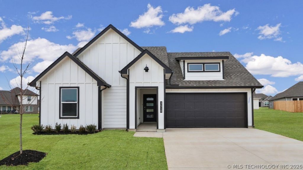 3510 N 35th Court, Broken Arrow, OK 74014 Main Photo