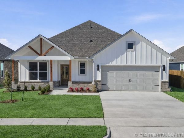 16272 S 90 Avenue E, Bixby, OK 74008