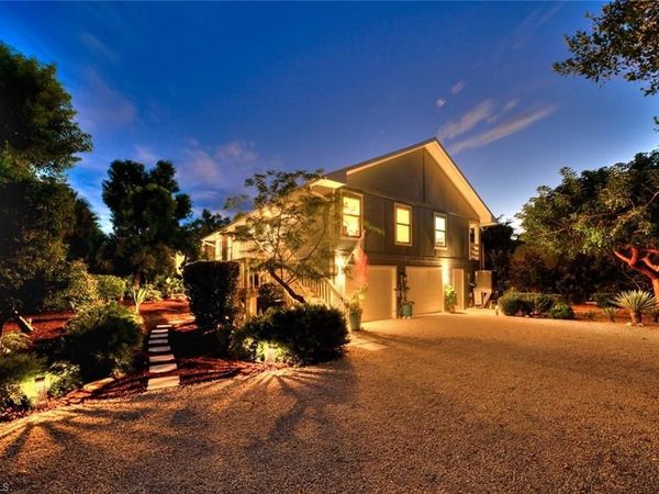 1490 Sand Castle RD, SANIBEL, FL 33957