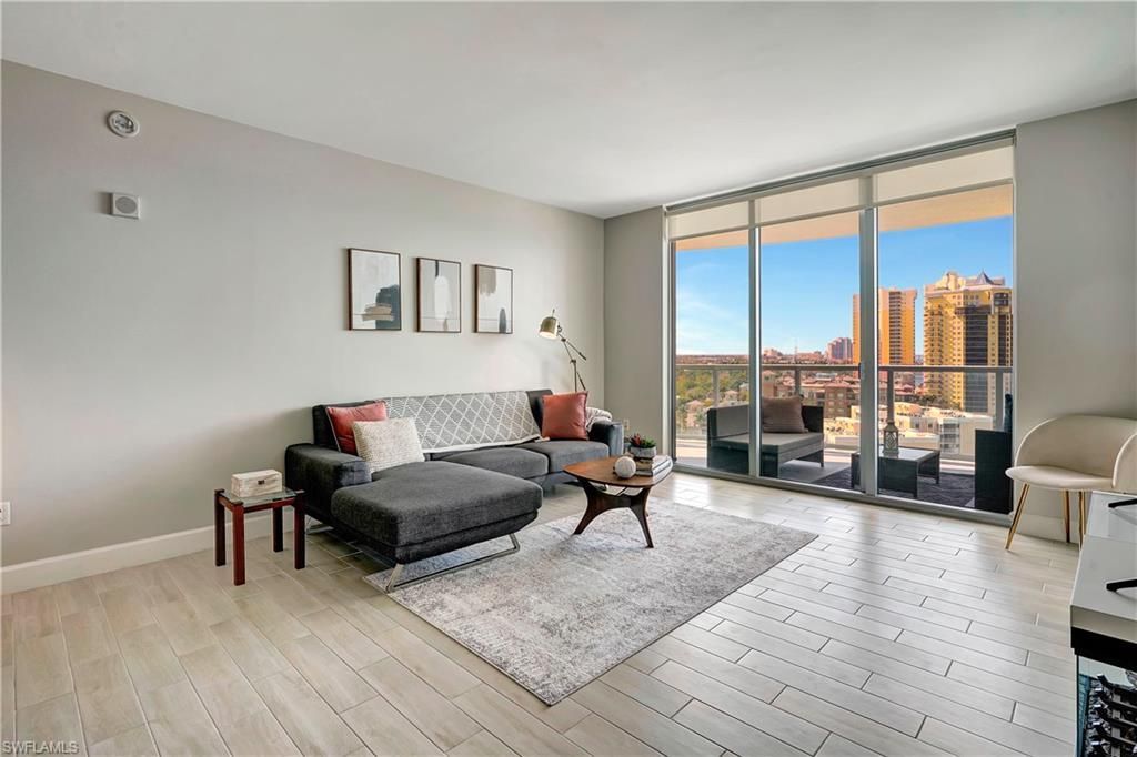 3000 Oasis Grand Blvd, Unit 1401, Fort Myers, FL 33916 Photo