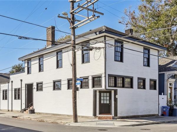 940 ST FERDINAND Street, New Orleans, LA 70117