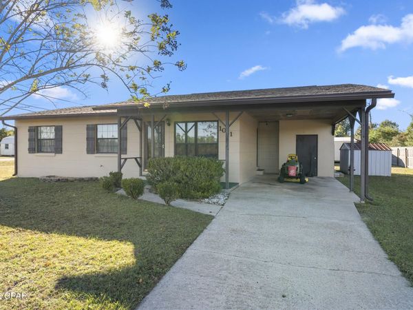 1011 N Star Avenue, Panama City, FL 32404