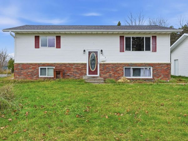 816 E 9th Street S, Ladysmith, WI 54848