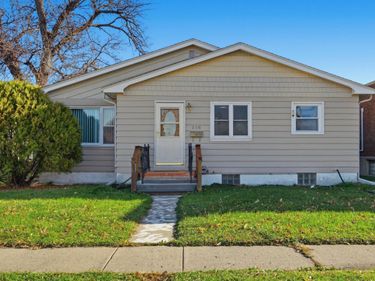 316 5th Street N, Wahpeton, ND 58075