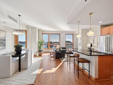 4201 Sunset Drive, Unit N406, Spring Park, MN 55384