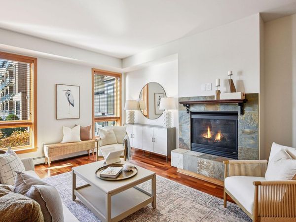 4201 Sunset Drive, Unit N220, Spring Park, MN 55384