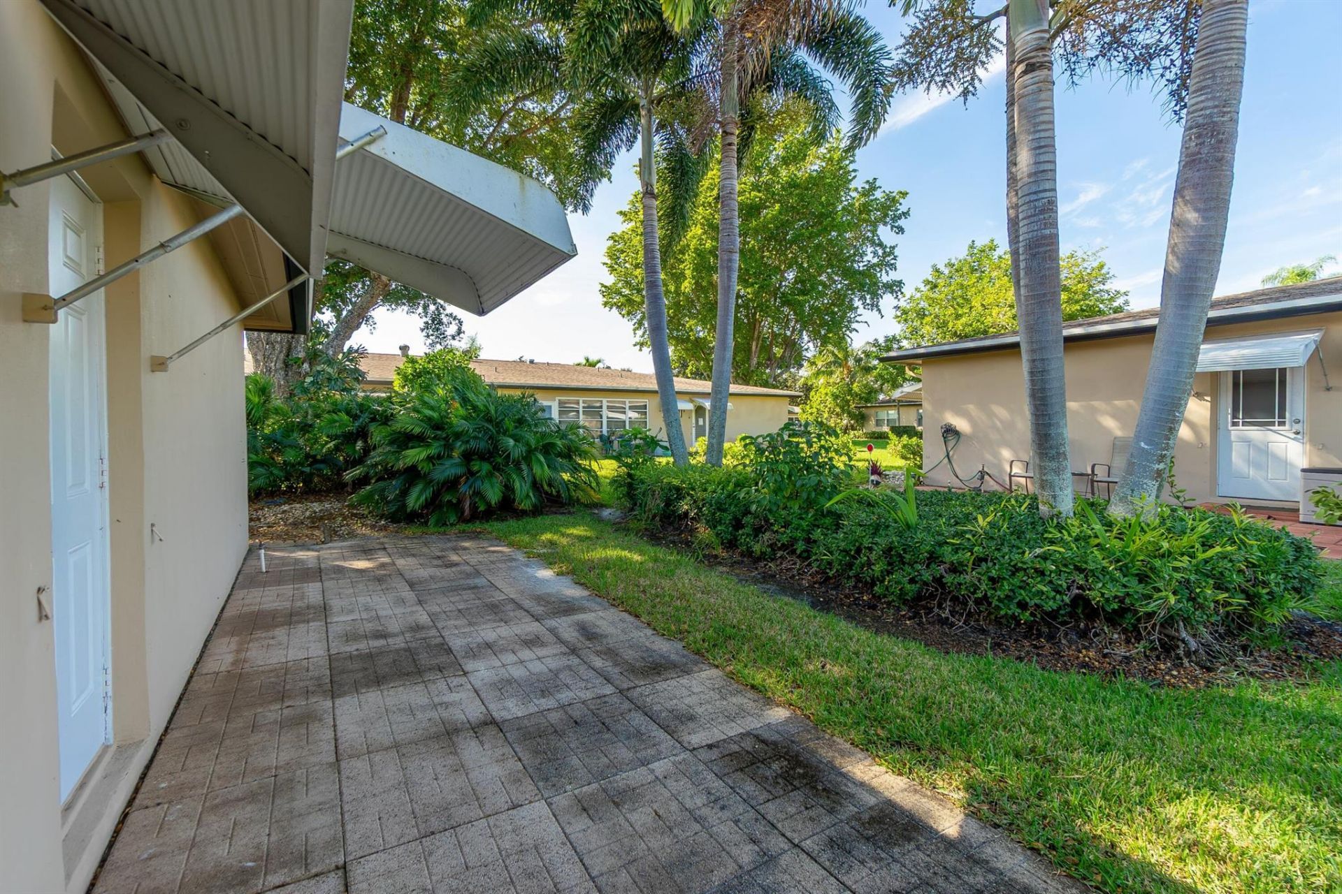 1042 North Drive, Unit A, Delray Beach, FL 33445 Photo