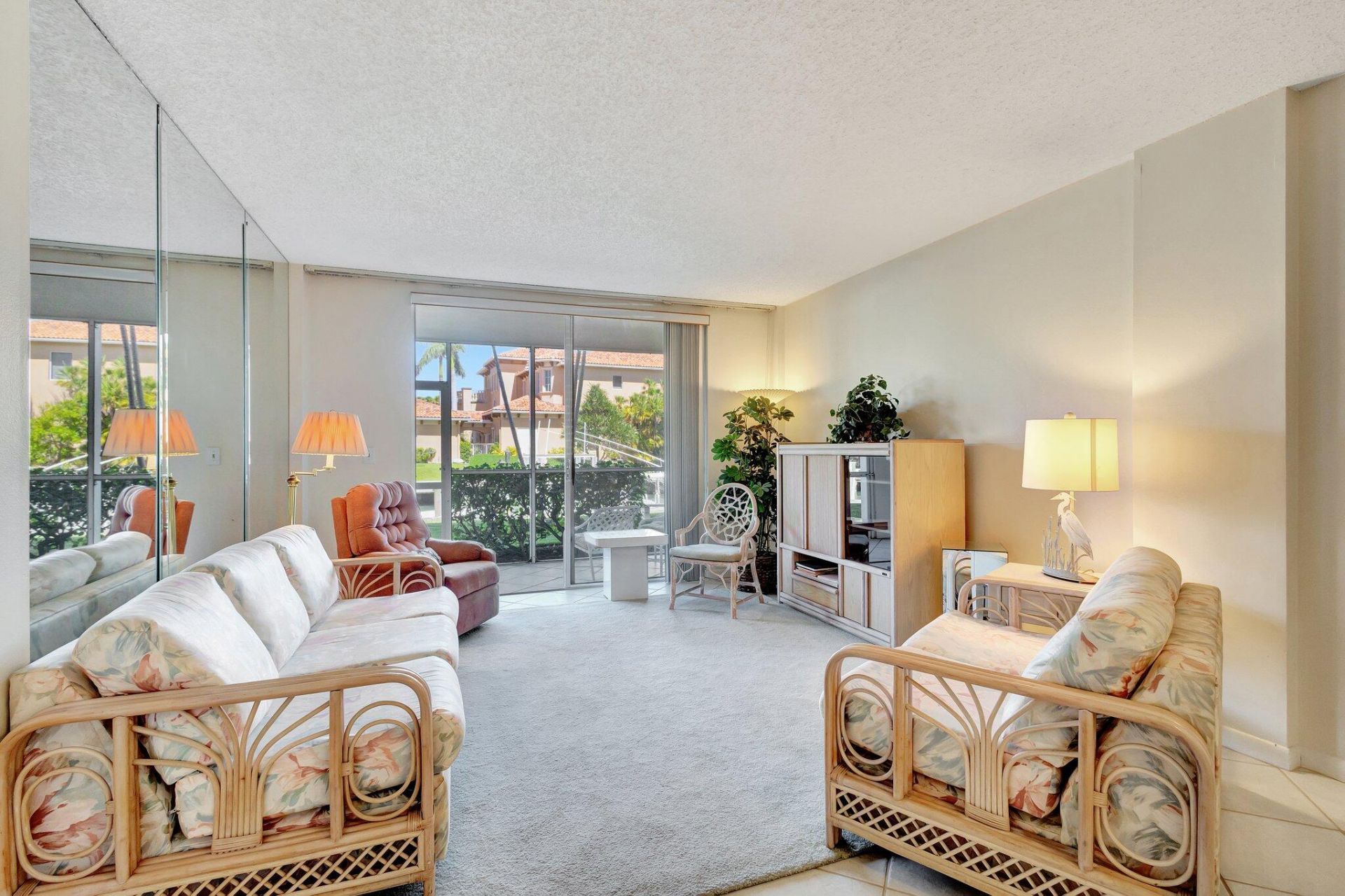 105 Paradise Harbour Boulevard, Unit 109, North Palm Beach, FL 33408 Photo