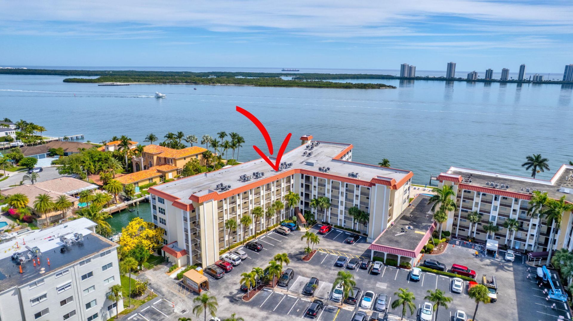 105 Paradise Harbour Boulevard, Unit 109, North Palm Beach, FL 33408 Photo