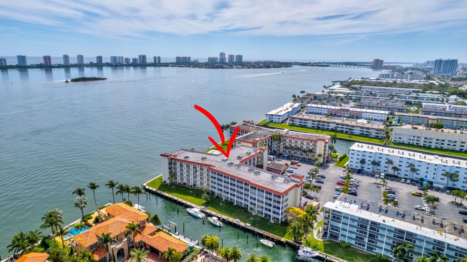 105 Paradise Harbour Boulevard, Unit 109, North Palm Beach, FL 33408 Photo