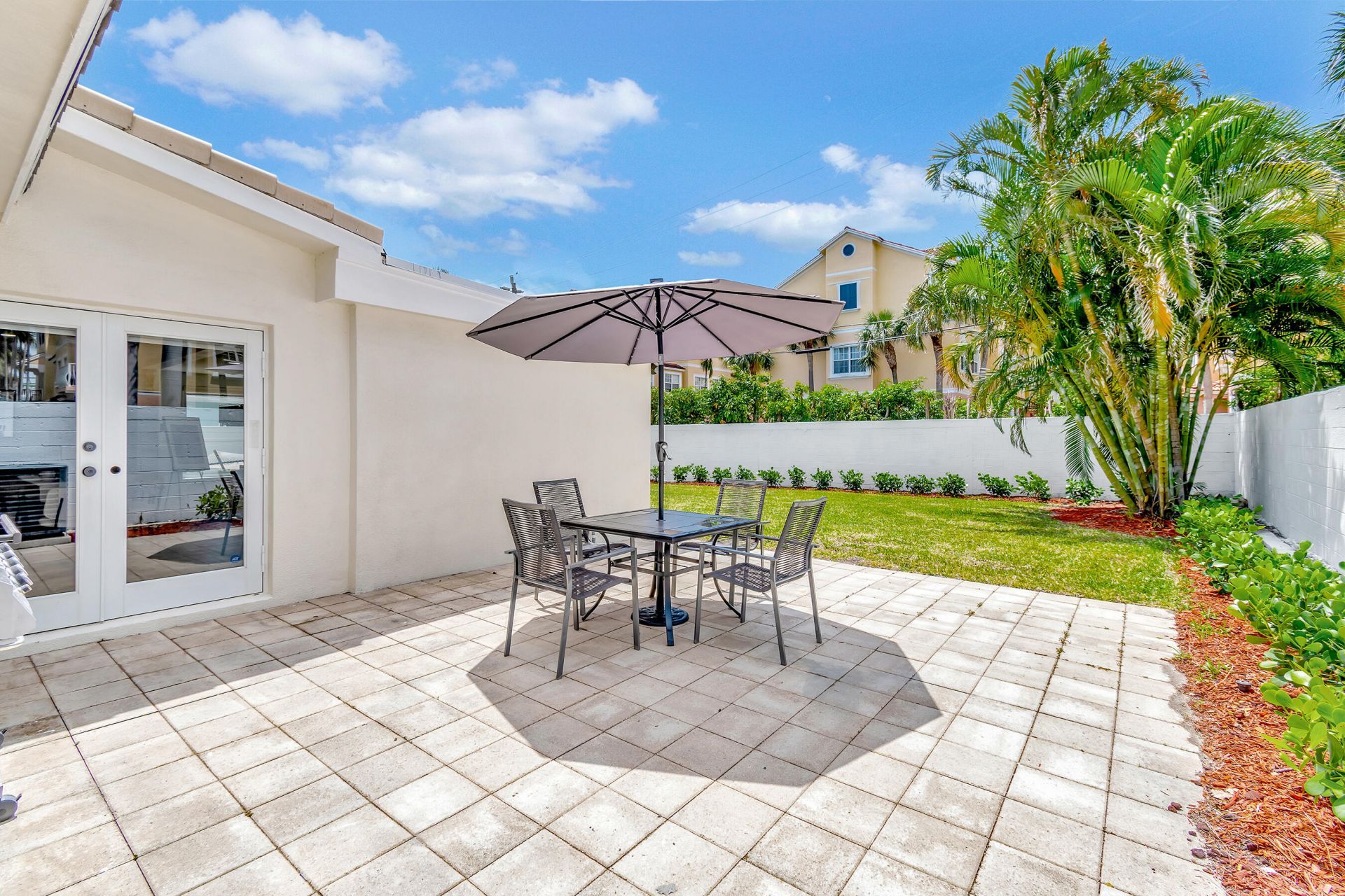 620 Las Palmas Park, Boynton Beach, FL 33435 Photo