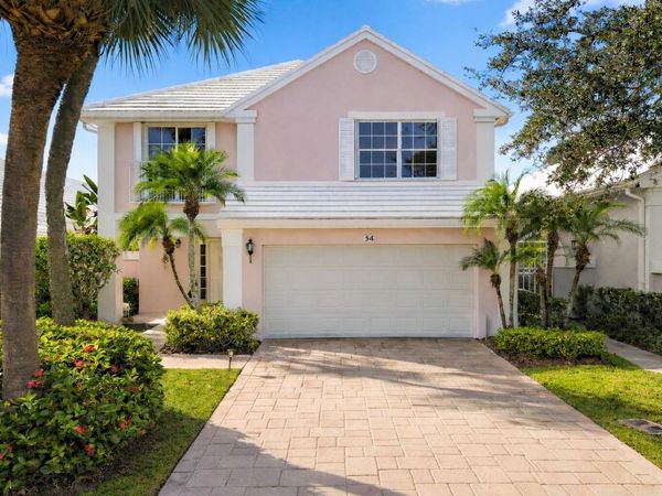 54 Windsor Lane, Palm Beach Gardens, FL 33418