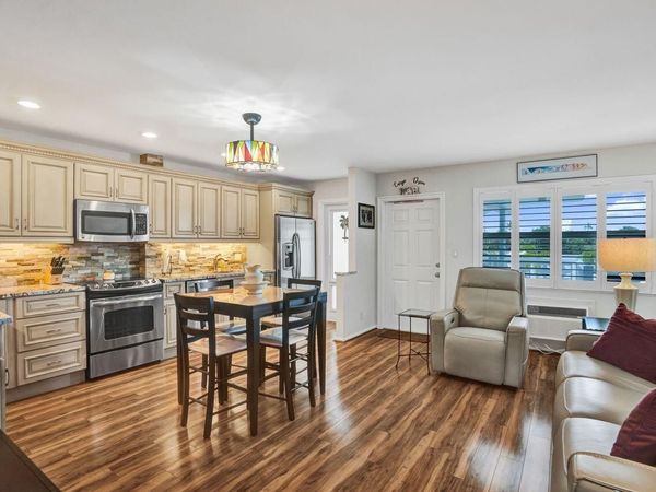 1850 S Ocean Drive, Unit 213, Fort Lauderdale, FL 33316