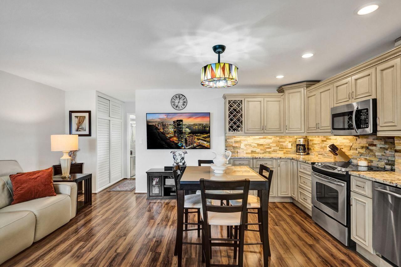 1850 S Ocean Drive, Unit 213, Fort Lauderdale, FL 33316 Photo