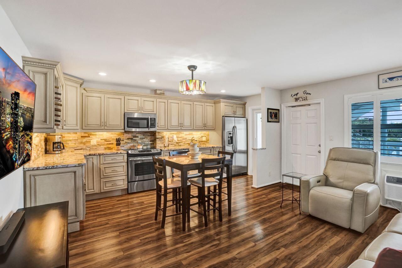 1850 S Ocean Drive, Unit 213, Fort Lauderdale, FL 33316 Photo