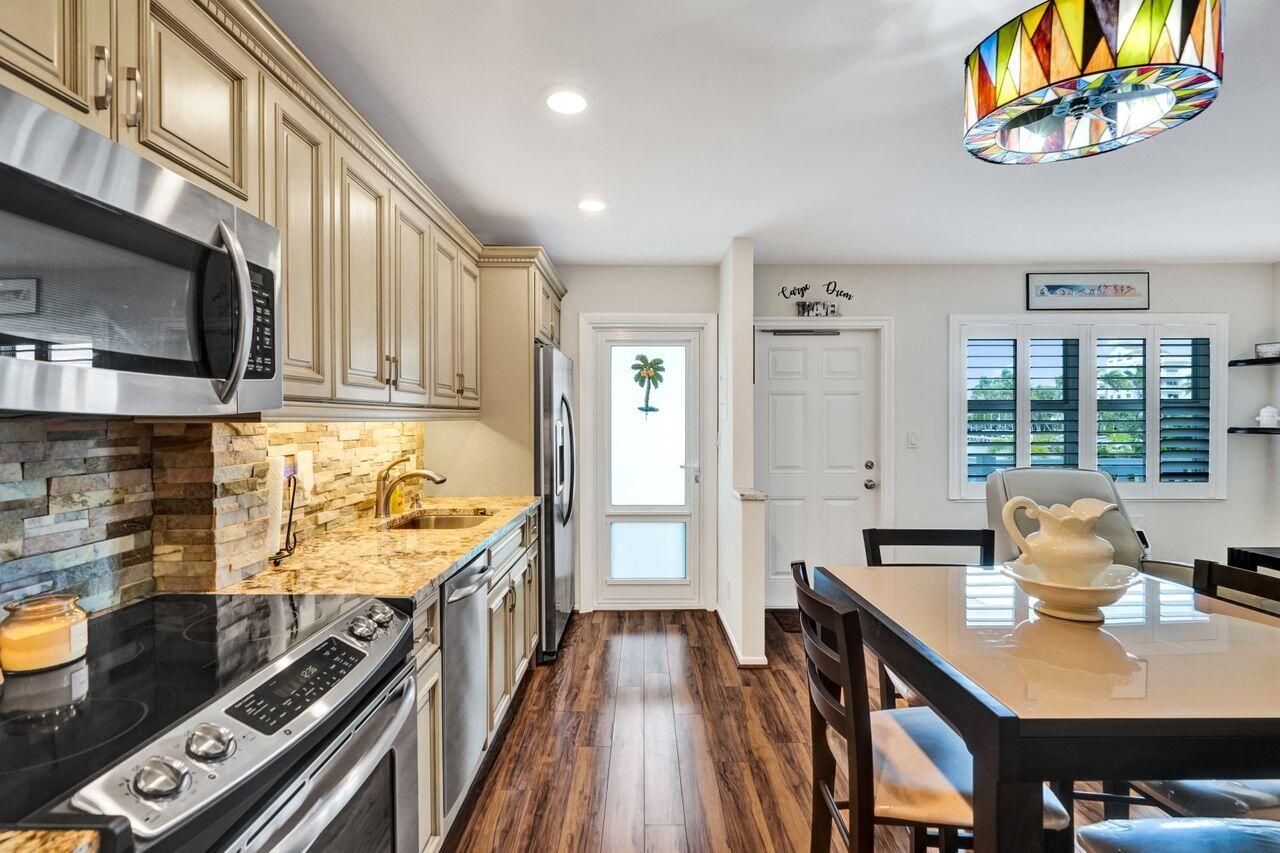 1850 S Ocean Drive, Unit 213, Fort Lauderdale, FL 33316 Photo