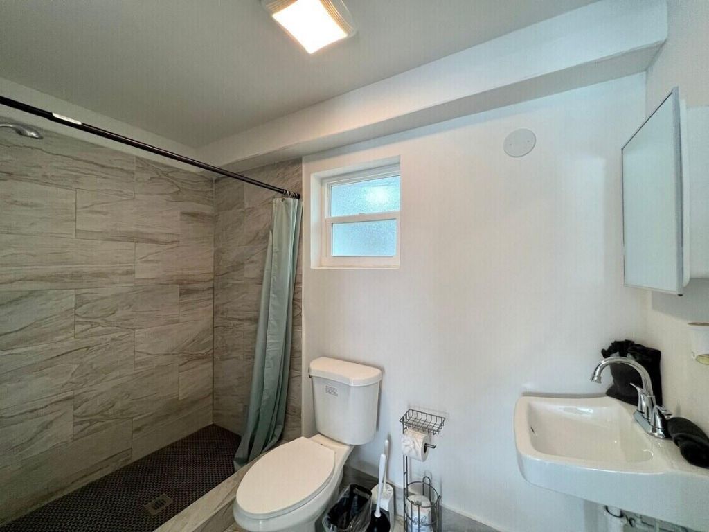 1020 N Riverside Drive, Pompano Beach, FL 33062 Photo