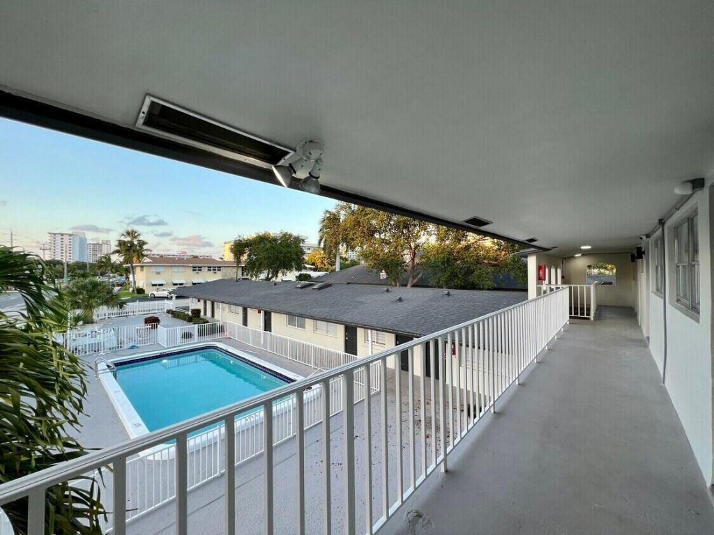 1020 N Riverside Drive, Pompano Beach, FL 33062 Photo