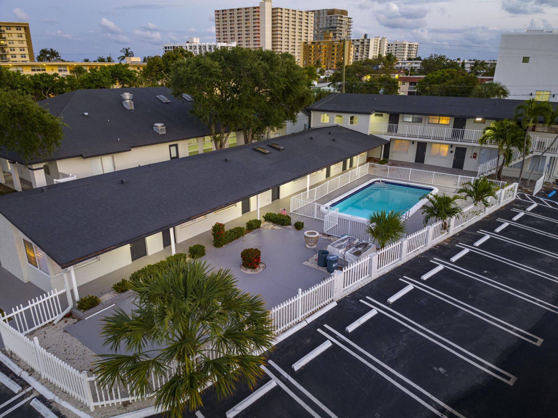 1020 N Riverside Drive, Pompano Beach, FL 33062 Photo