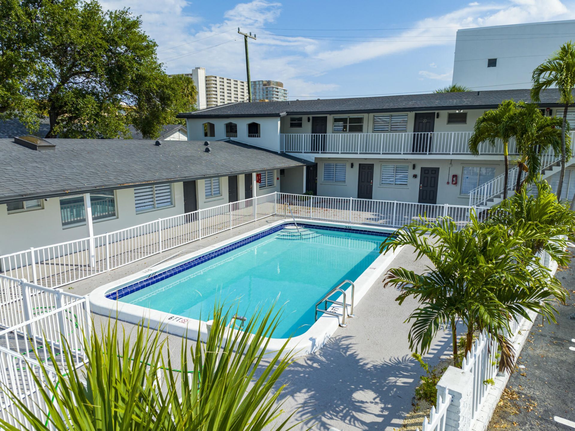 1020 N Riverside Drive, Pompano Beach, FL 33062 Photo