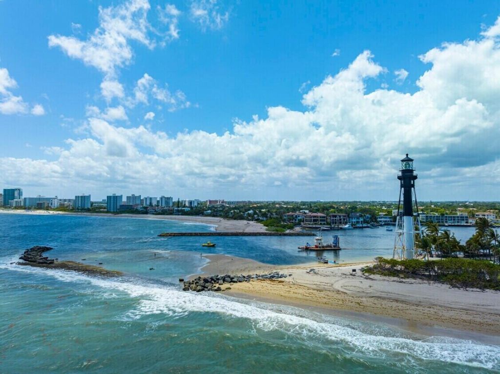 1020 N Riverside Drive, Pompano Beach, FL 33062 Photo