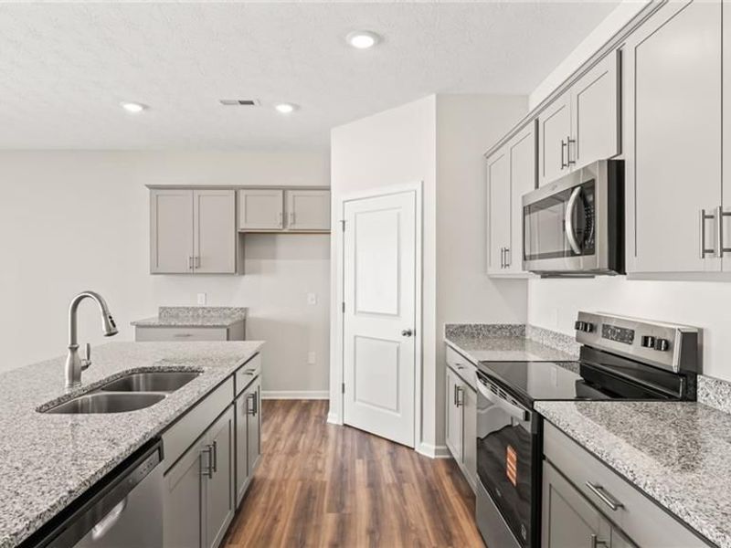 2928 Hoying Drive, Troy, OH 45373 Photo 21