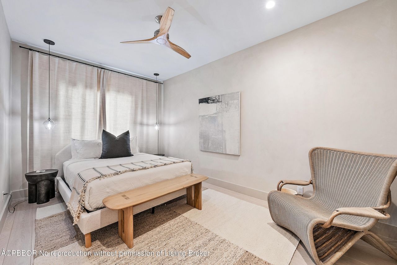 220 Atlantic Avenue, Unit 3, Palm Beach, FL 33480 Photo