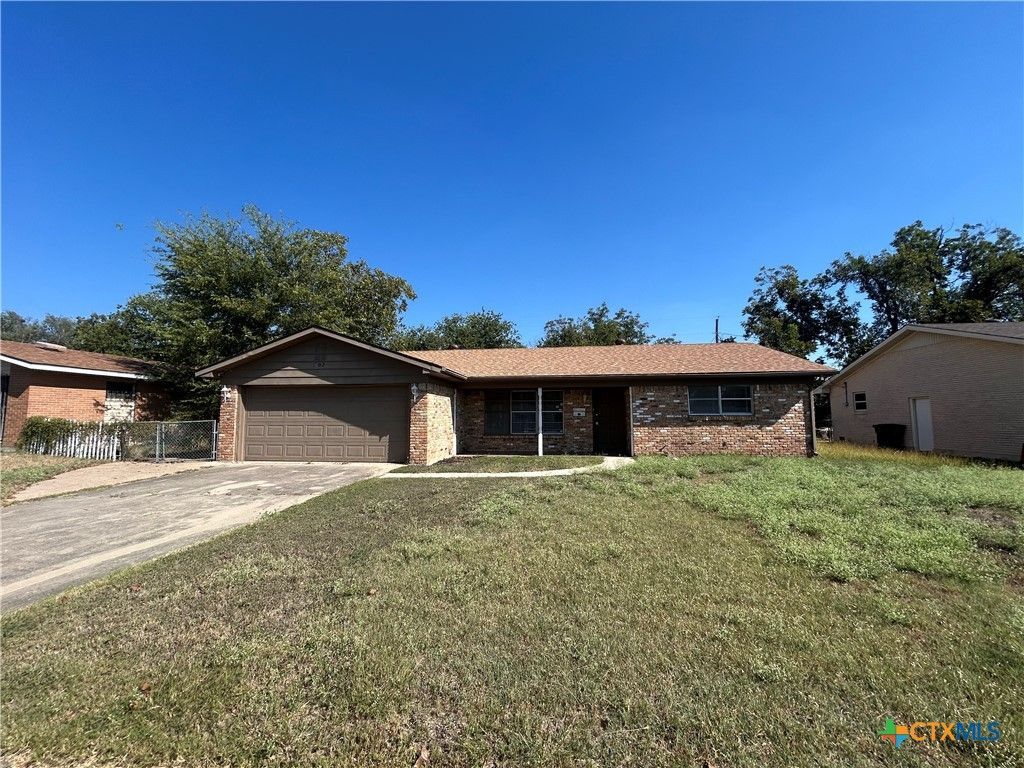 1302 Cedar Drive, Killeen, TX 76543 Main Photo