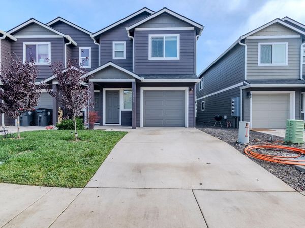 7858 Phaedra Lane, White City, OR 97503