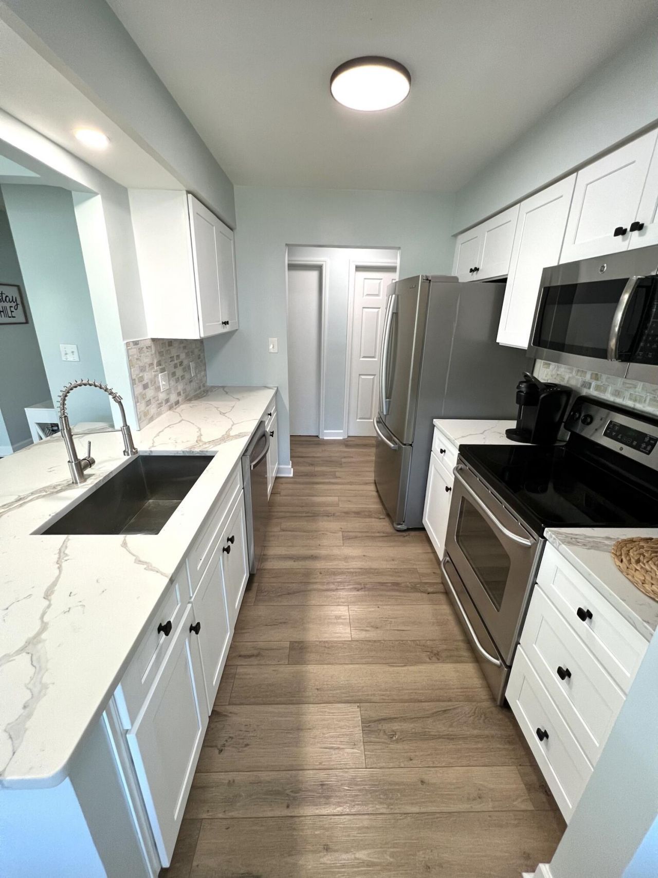 309 Flagstone Drive Photo 5