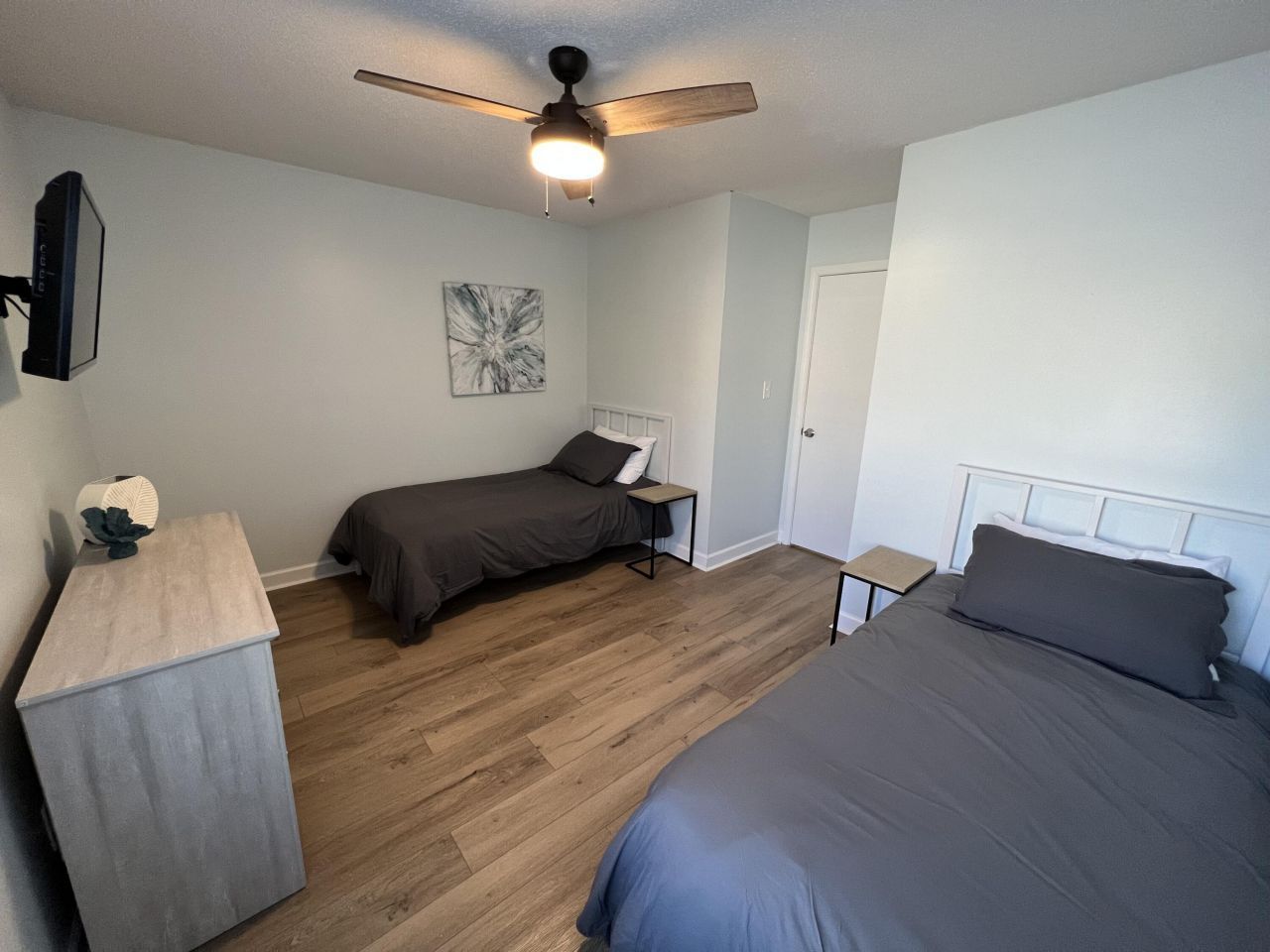 309 Flagstone Drive Photo 9