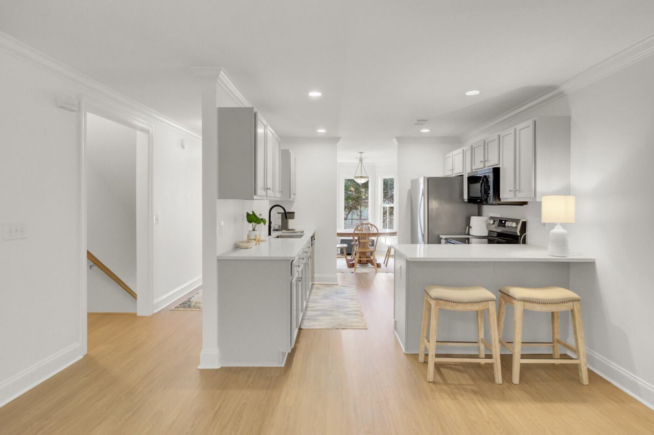 5007 Double Fox Road Photo 12