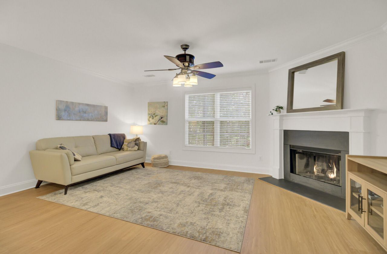 5007 Double Fox Road Photo 20