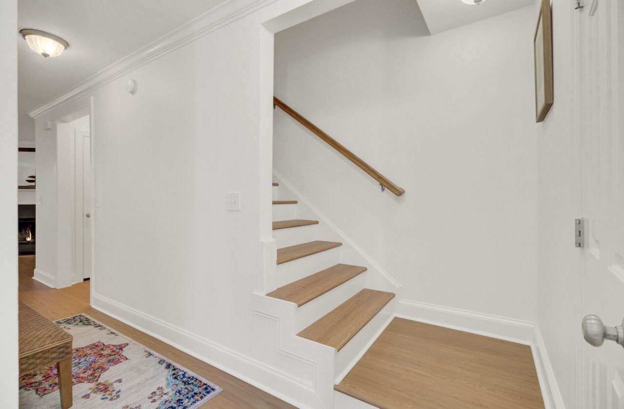 5007 Double Fox Road Photo 28