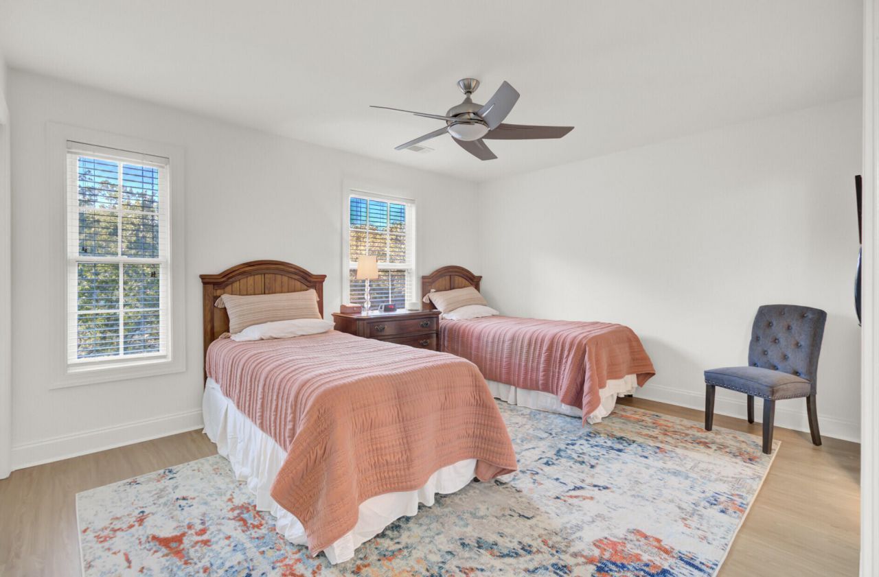 5007 Double Fox Road Photo 36