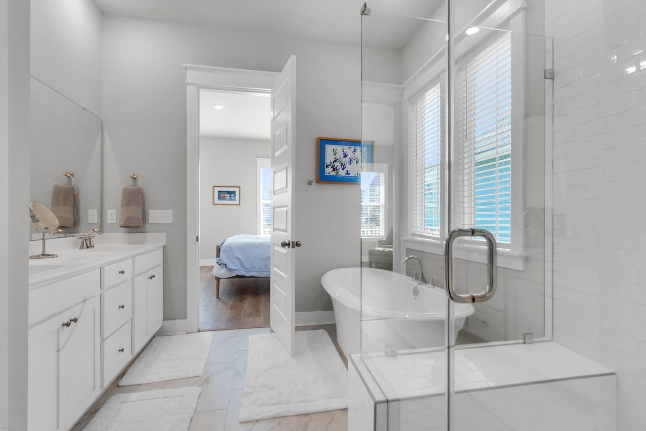 2342 Lenwick Hall Lane Photo 14