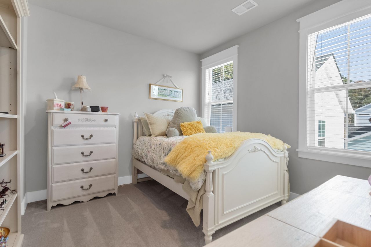 2342 Lenwick Hall Lane Photo 22