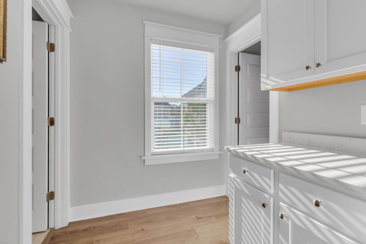 2342 Lenwick Hall Lane Photo 35