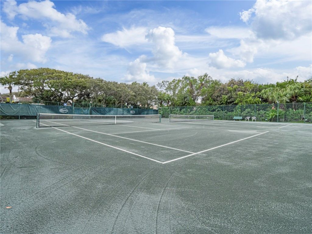 8444 Oceanside Drive, Unit D12, Indian River Shores, FL 32963 Photo