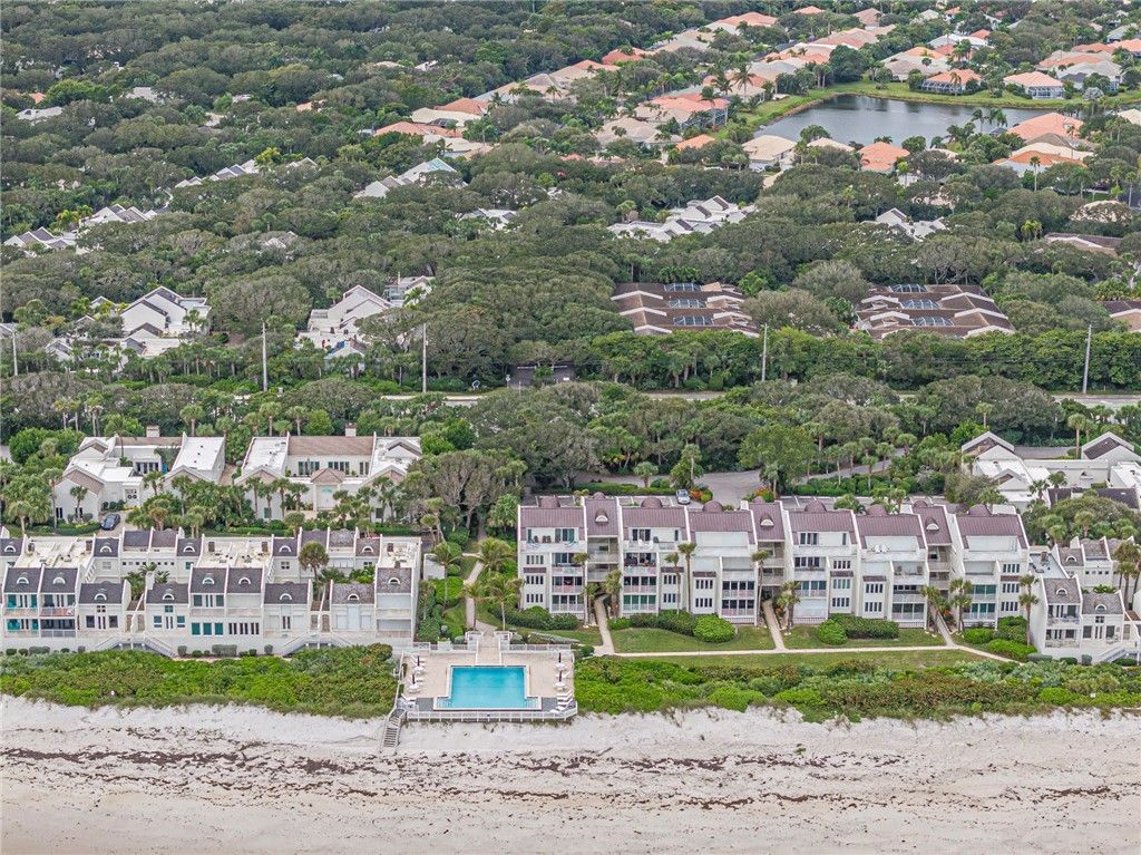 8444 Oceanside Drive, Unit D12, Indian River Shores, FL 32963 Photo