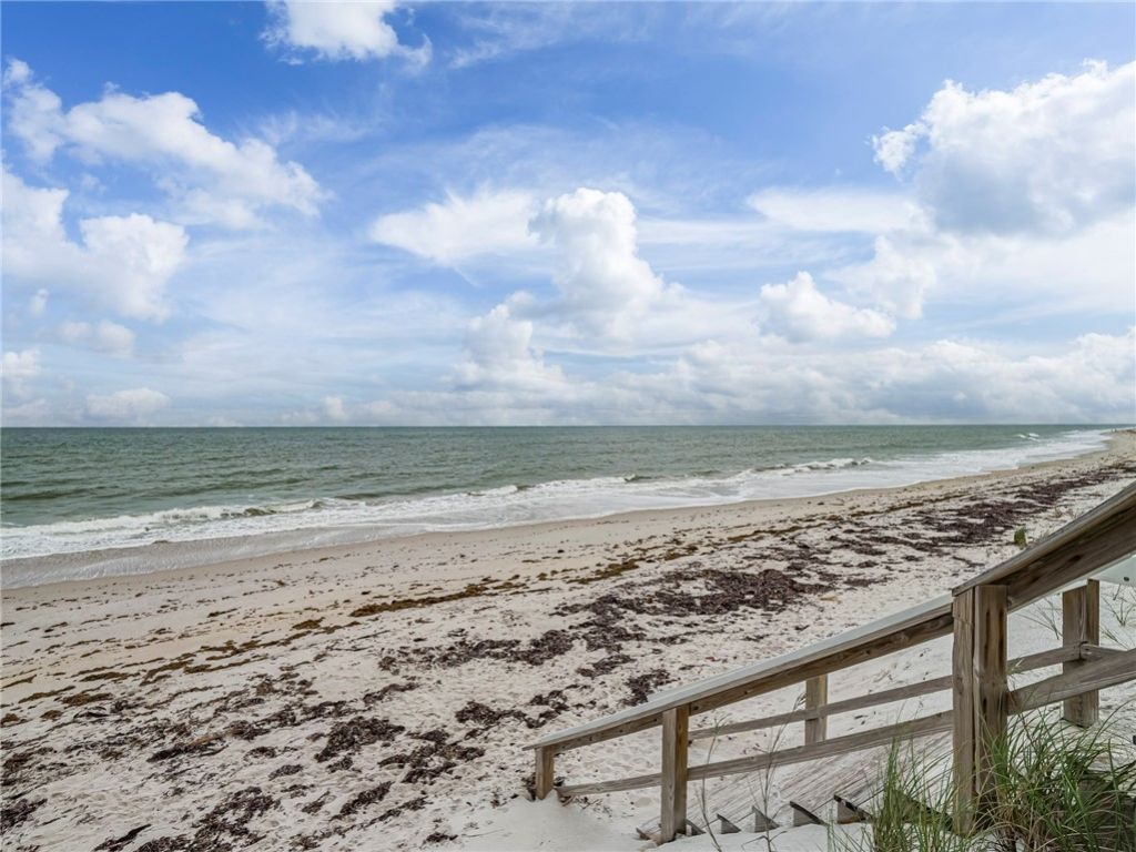 8444 Oceanside Drive, Unit D12, Indian River Shores, FL 32963 Photo