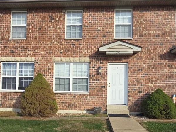 604 Linda Lane, Unit B, Wentzville, MO 63385