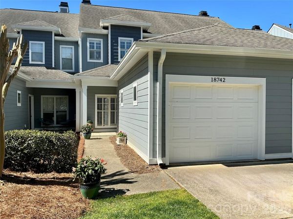 18742 Silver Quay Drive, Cornelius, NC 28031