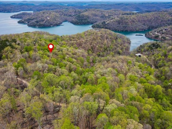 Tract 17 CR 1562, Eureka Springs, AR 72632